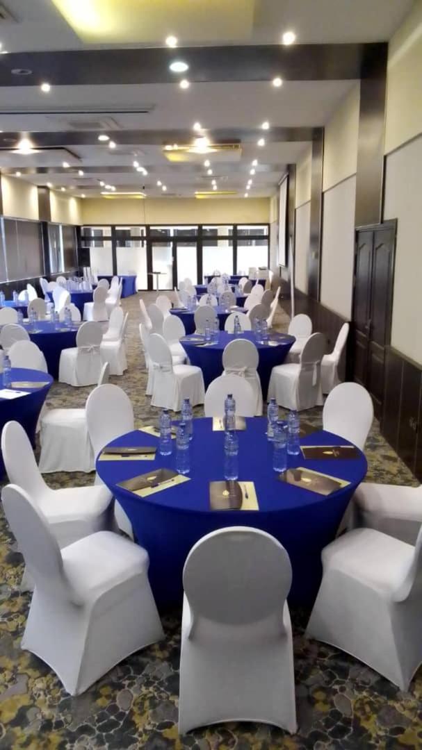Hotel Royal Κινσάσα Εξωτερικό φωτογραφία