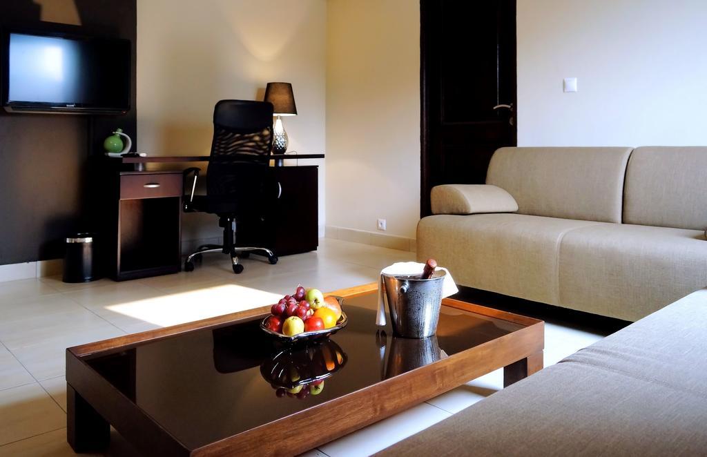 Hotel Royal Κινσάσα Εξωτερικό φωτογραφία