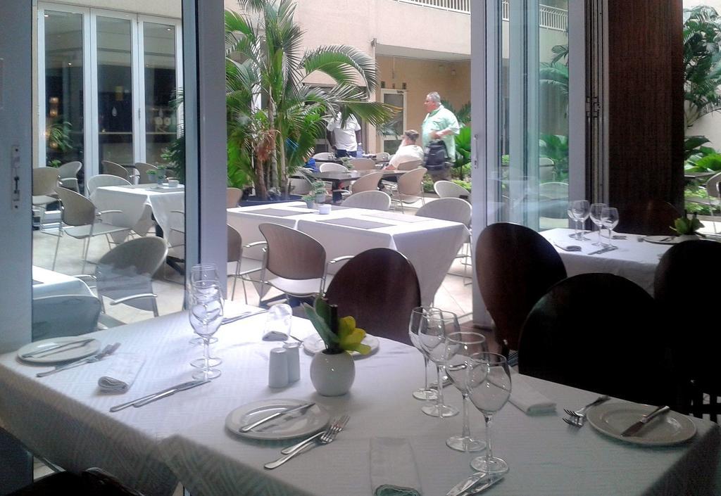 Hotel Royal Κινσάσα Εξωτερικό φωτογραφία